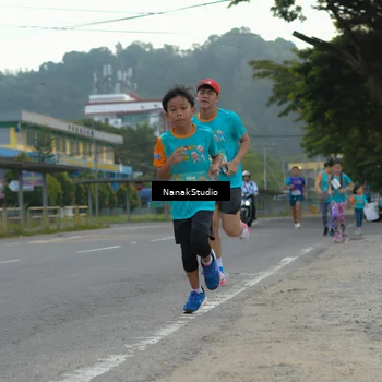Runner Photo 8280977