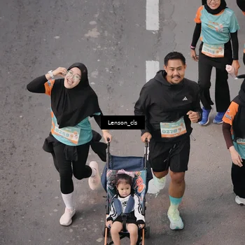 Runner Photo 8280980