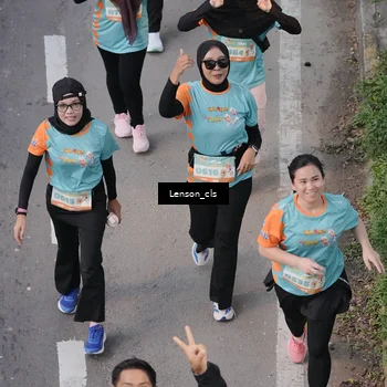 Runner Photo 8281002