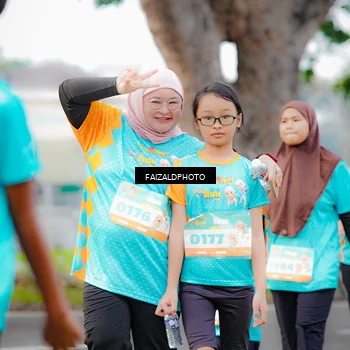 Runner Photo 8281011