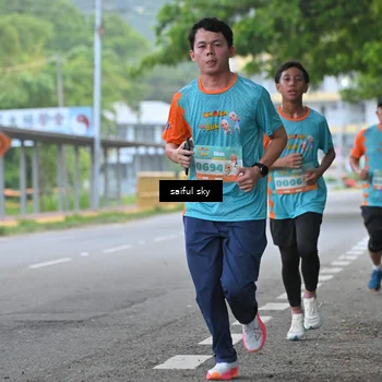 Runner Photo 8281039