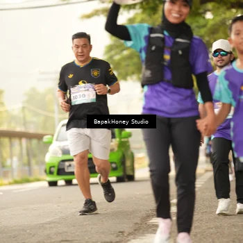 Runner Photo 8281102