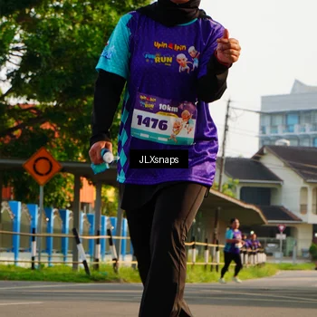Runner Photo 8281400