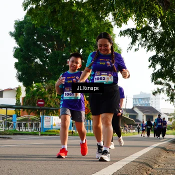 Runner Photo 8281404