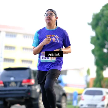Runner Photo 8281409