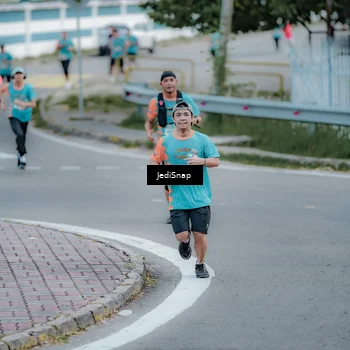 Runner Photo 8281612