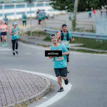 Runner Photo 8281628