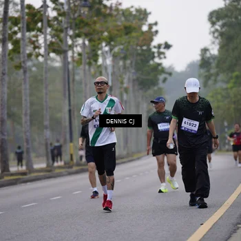 Runner Photo 8281651