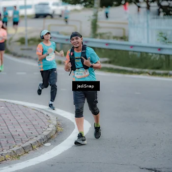 Runner Photo 8281683