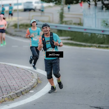 Runner Photo 8281686