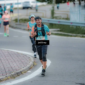 Runner Photo 8281697