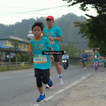 Runner Photo 8281705