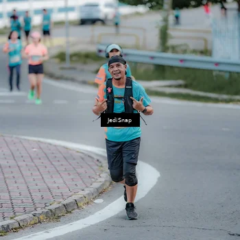 Runner Photo 8281710