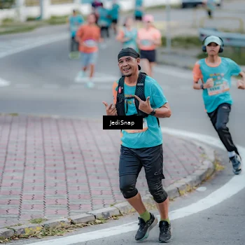 Runner Photo 8281731