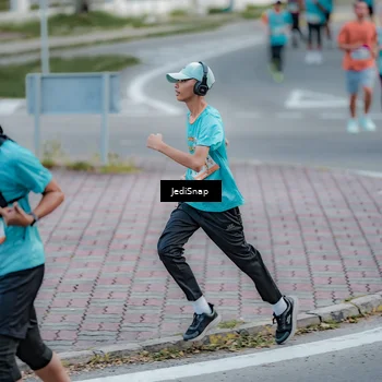 Runner Photo 8281756