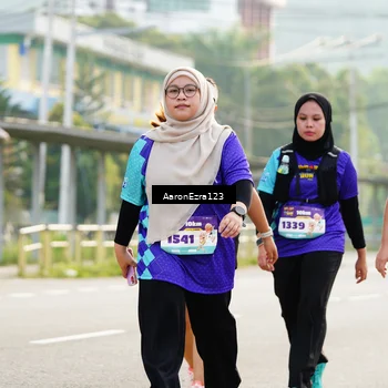 Runner Photo 8281776