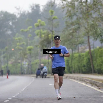 Runner Photo 8281788