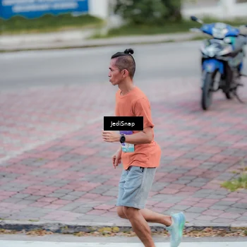Runner Photo 8281829