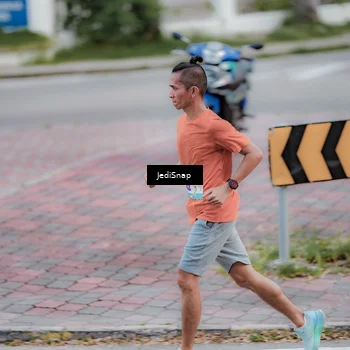 Runner Photo 8281842