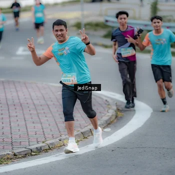 Runner Photo 8281896