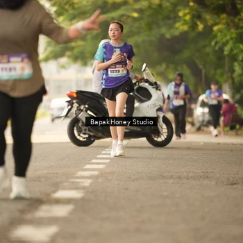 Runner Photo 8281898