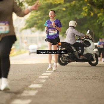 Runner Photo 8281899