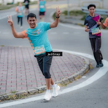Runner Photo 8281903