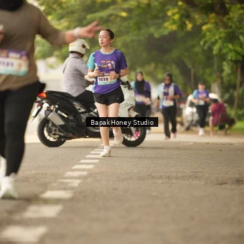 Runner Photo 8281904