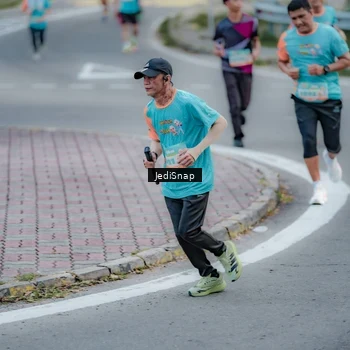 Runner Photo 8281908