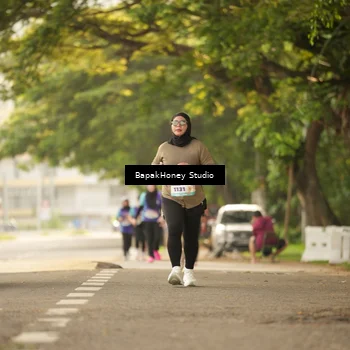 Runner Photo 8281930