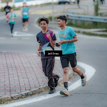 Runner Photo 8281944