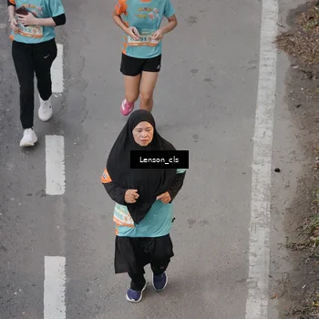 Runner Photo 8281959
