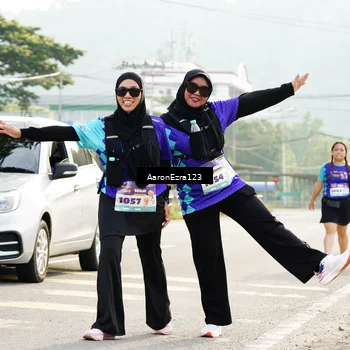 Runner Photo 8282063