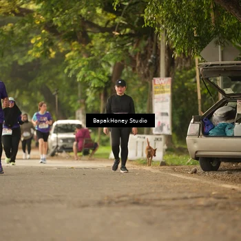 Runner Photo 8282087