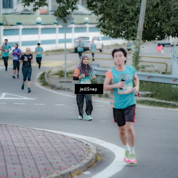 Runner Photo 8282142