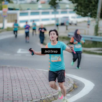 Runner Photo 8282184