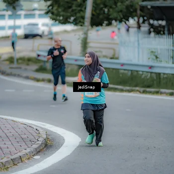 Runner Photo 8282263