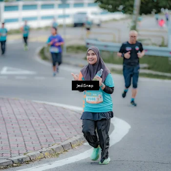 Runner Photo 8282303