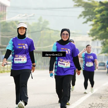 Runner Photo 8282354