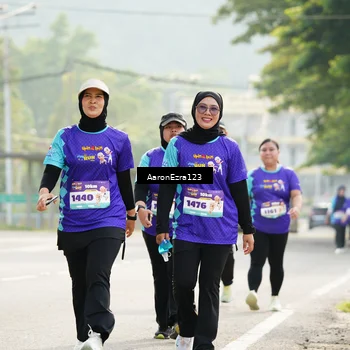 Runner Photo 8282355