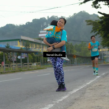 Runner Photo 8282378