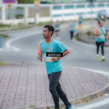 Runner Photo 8282537