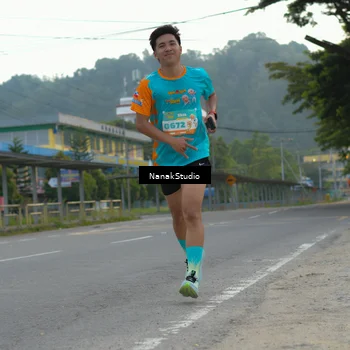 Runner Photo 8282557