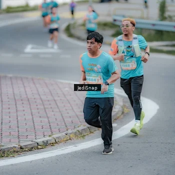 Runner Photo 8282577
