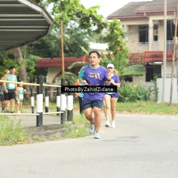 Runner Photo 8282642