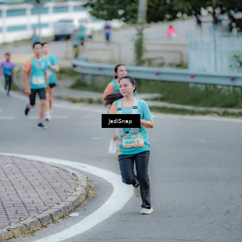 Runner Photo 8282686
