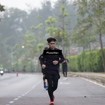Runner Photo 8282699