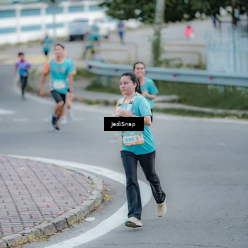 Runner Photo 8282715
