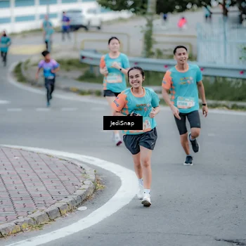 Runner Photo 8282794