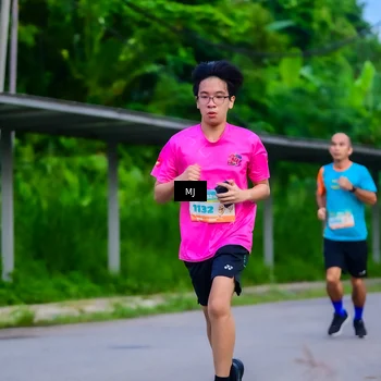 Runner Photo 8282806